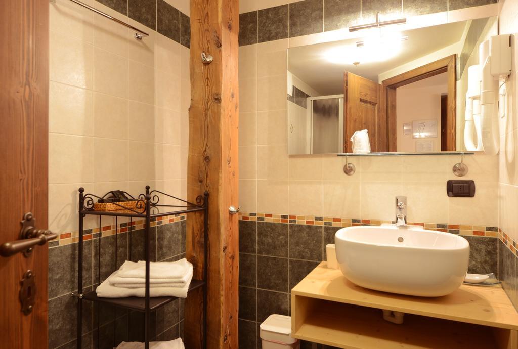 Hotel Fonte Dei Veli 판키아 외부 사진